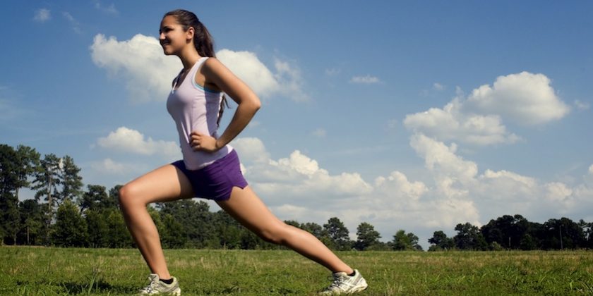 jeune-femme-sportive-jogging