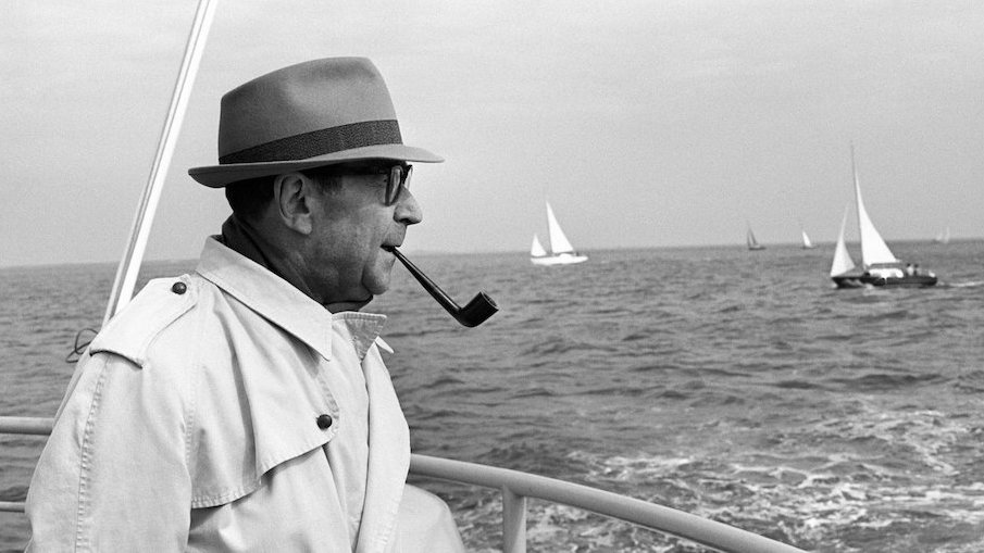 Le Chat Roman De Georges Simenon A La Maison De La Radio Miss Konfidentielle