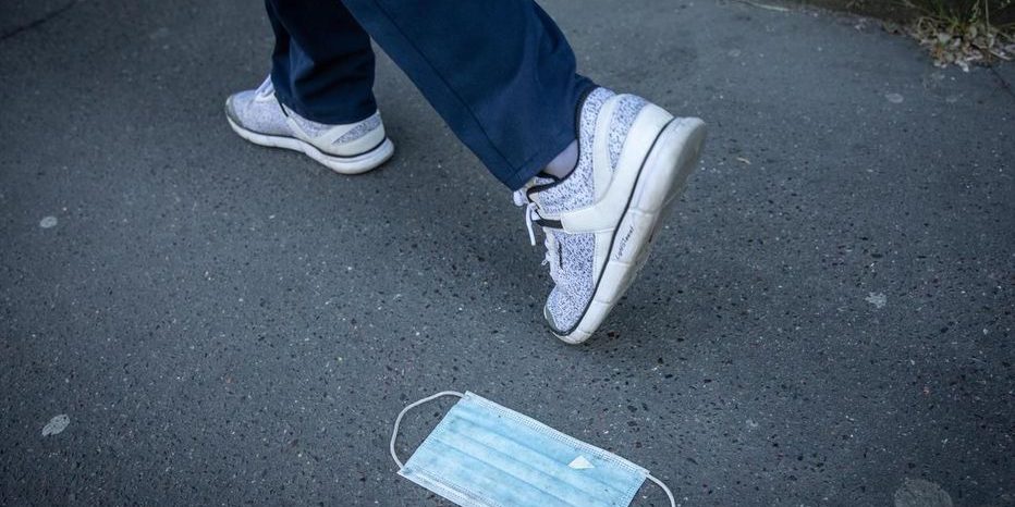 Miss Konfidentielle s’indigne en constatant notre comportement sanitaire post-confinement – photo : LP:Frédéric Dugit