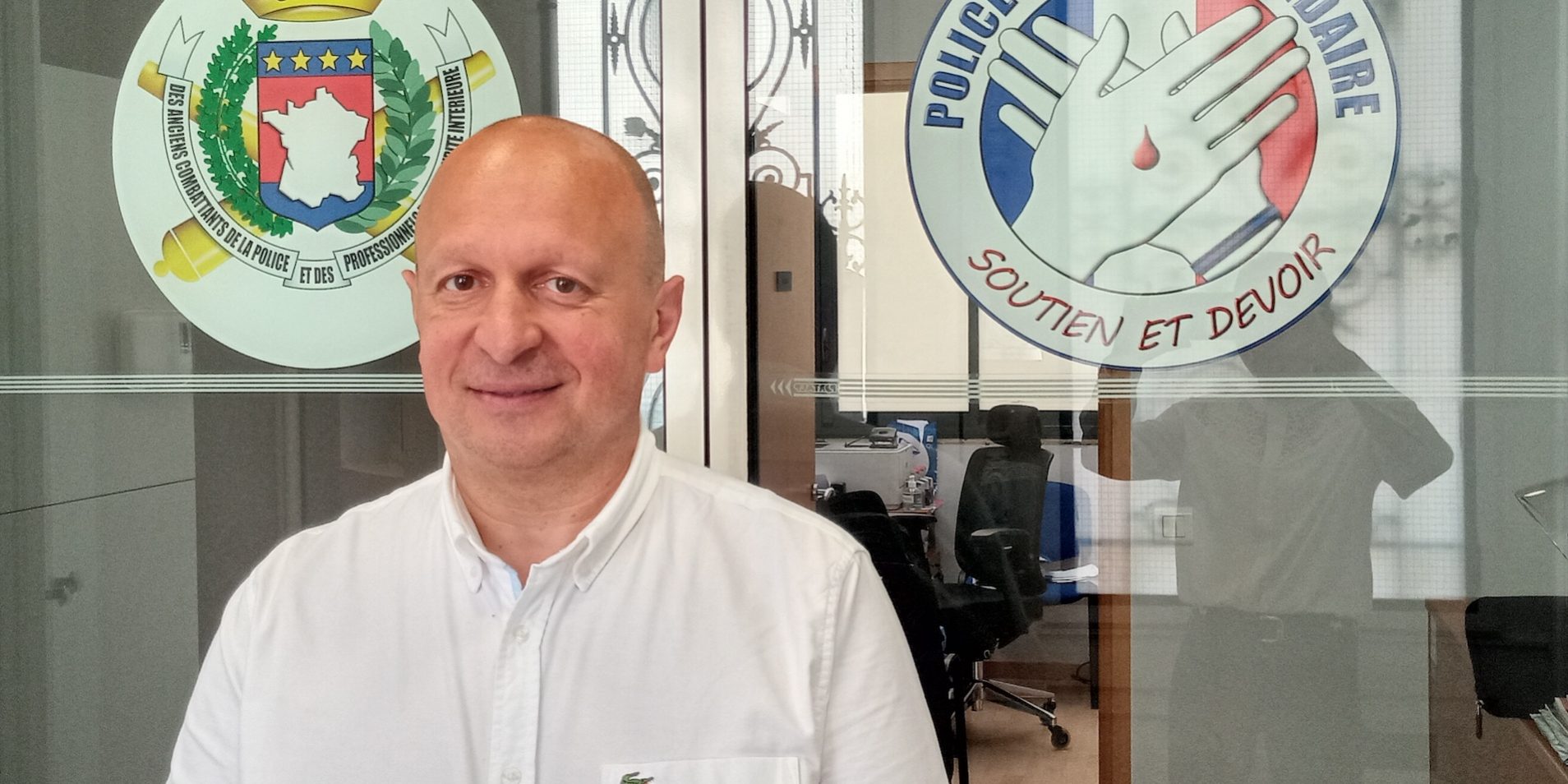 Interview de Didier Cottin co-fondateur avec Pascal Philip de l’association Police – Action Solidaire sur Miss Konfidentielle.com © Valérie Desforges