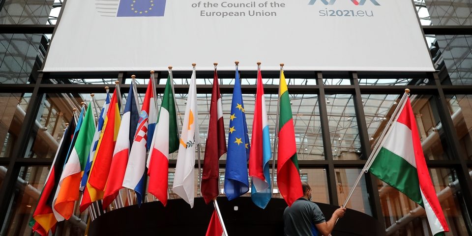 La présidence slovène du Conseil de l’UE a choisi le slogan “Ensemble. Résiliente. Europe.” sur misskonfidentielle – Crédits : Union européenne