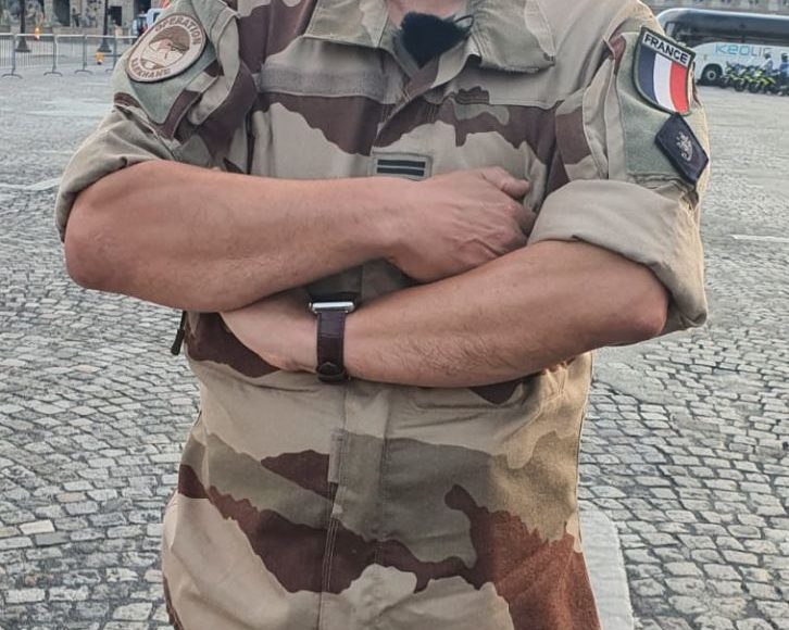 Prise de vue de Laurent PACCAUD effectuée lors de la seule répétition du détachement opérationnel du service du commissariat des armées (CSA) sur les Champs-Elysées © SCA COM