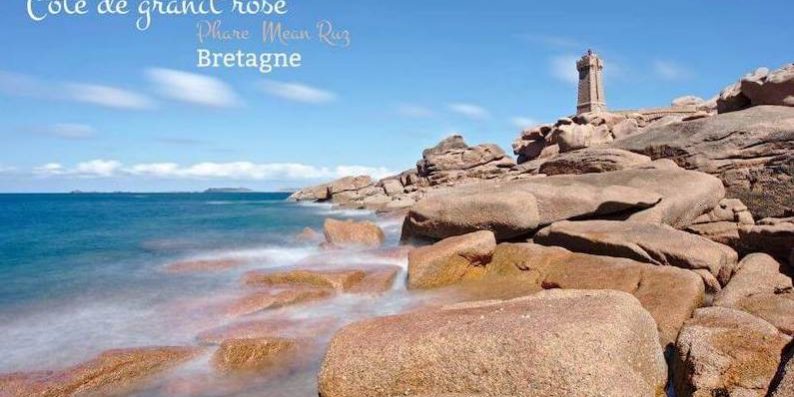 Cote de granit rose Bretagne – misskonfidentielle.com © novo-monde.com