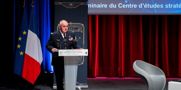 Allocution du GCA Laurent RATAUD, Commandant de la Défense Aérienne et des Opérations Aériennes (COMDAOA) au Séminaire Souveraineté aérienne du CESA