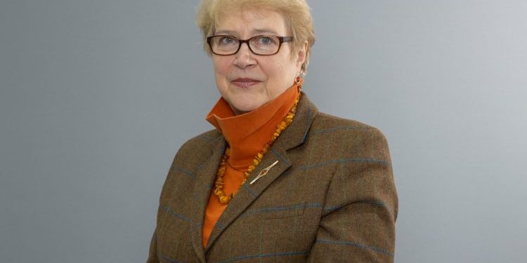 Madame Béatrice HEUSER © DR