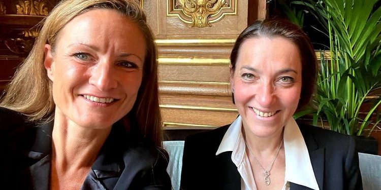 Marie-Céline Lawrysz et Miss Konfidentielle © Miss Konfidentielle