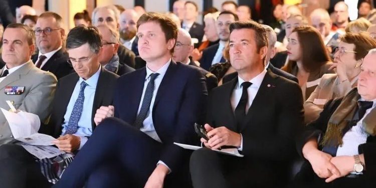 François de MAZIERES, Charles RODWELL, Karl OLIVE en soutien au Gala Solidarité 2024 de la SNHMB